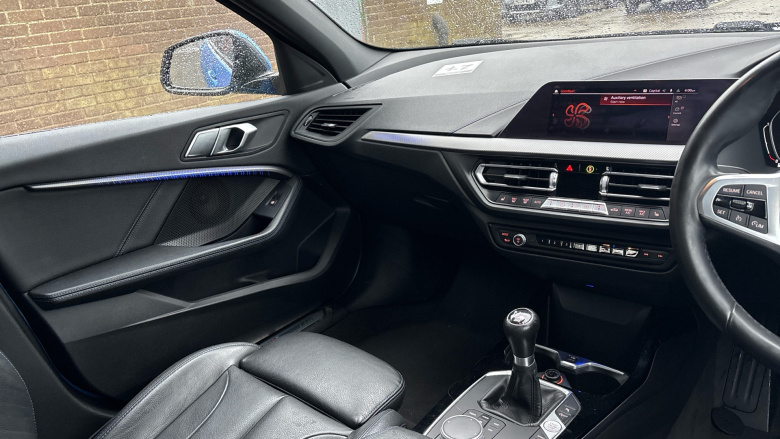 BMW 1 Series 118i M Sport 5dr Petrol Hatchback